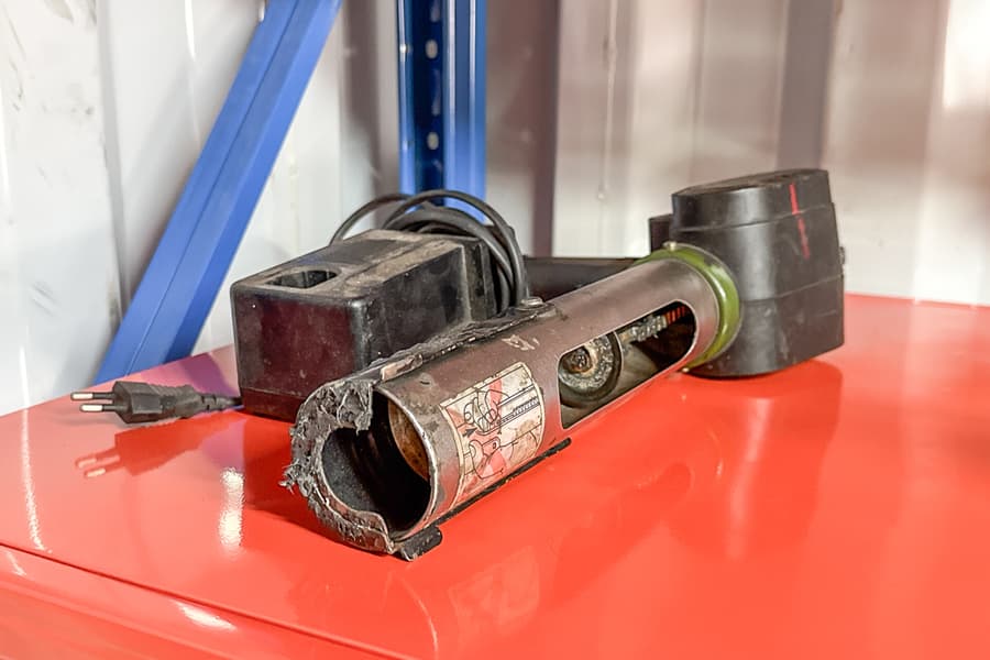 Akku Kartuschenpresse ABB Pressofix 208